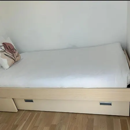 New Spacious Two Bedroom Center With Parking, Near Public Transport Lussemburgo Esterno foto